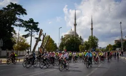 İstanbul'da Yeşilay ve L'Étape Türkiye'den halk sürüşü