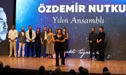 İzBBŞT, Özdemir Nutku Tiyatro Ödülleri'nden dört ödülle döndü