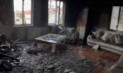 Yangında eşyaları kül olan aileye Sevgi Eli sahip çıktı