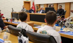 Selçuklu'ya gururu yaşatan takımlardan Başkan Pekyatırmacı'ya ziyaret