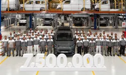 Tofaş'ın 7,5 milyonuncu aracı banttan indi