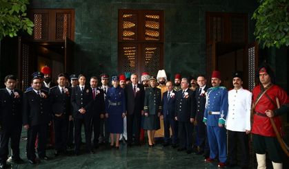 Cumhurbaşkanı Erdoğan, polis sergisini gezdi ve polislere resepsiyon verdi