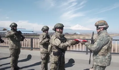 Nahçıvan askerleri tatbikat için Türkiye'de