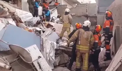 Maltepe'de 7 katlı binanın alt 3 katında çökme! Kurtarma çalışmaları sürüyor