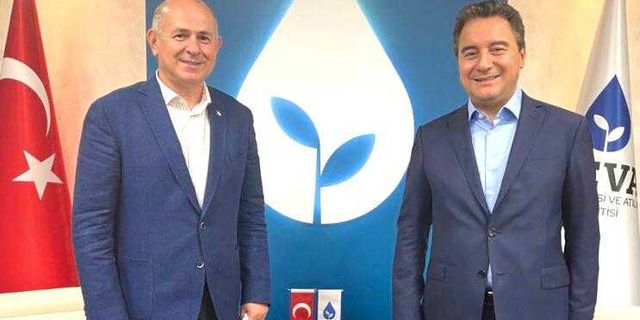 Dr. Erhan Erol DEVA Partisi İstanbul İl Başkanlığı’na getirildi