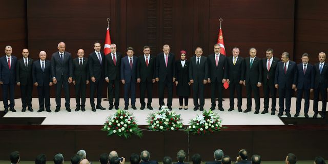 Yeni Bakanlar Kurulu açıklandı; Eskilerden Koca kaldı