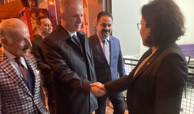 Giresun Gönüllüleri'nden Vali Davut Gül'e Sürpiz karşılama; Sarı Gelin...