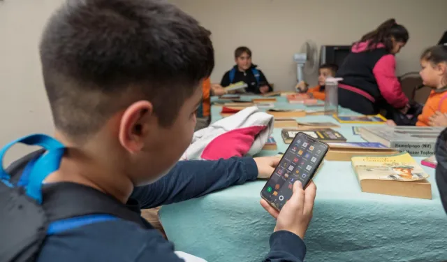 İzmir Büyükşehir'den 79 köye ücretsiz internet