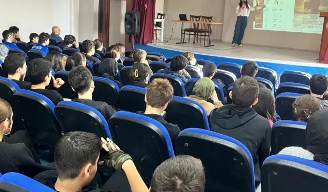 Sakarya'dan bin 400 lise öğrencisine 'sıfır atık' eğitimi