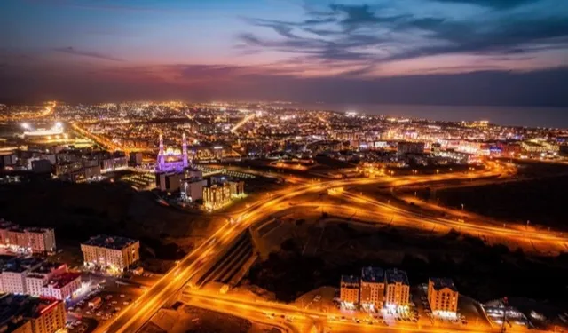 Umman'ın 10 yıllık 'Altın Oturum Programı'na küresel yatırımcılardan yoğun ilgi