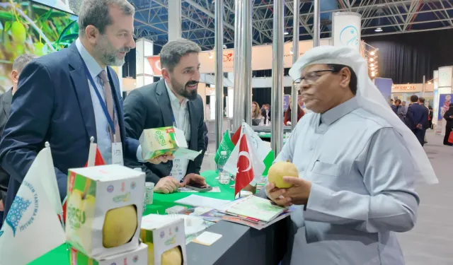 Bursa'nın Gürsu armudu Cidde Turizm Fuarı'nda tanıtıldı