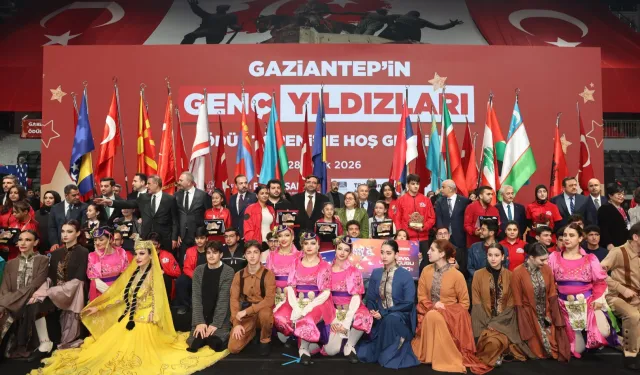 Gaziantep'in genç yıldızları ödüllerle onurlandırıldı