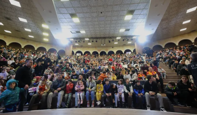 Nevşehir'de küçük izleyicilere büyük eğlence