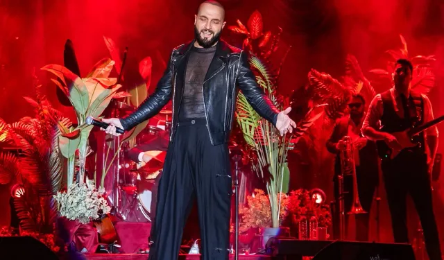 Berkay'ın transparan sahne tarzı olay oldu