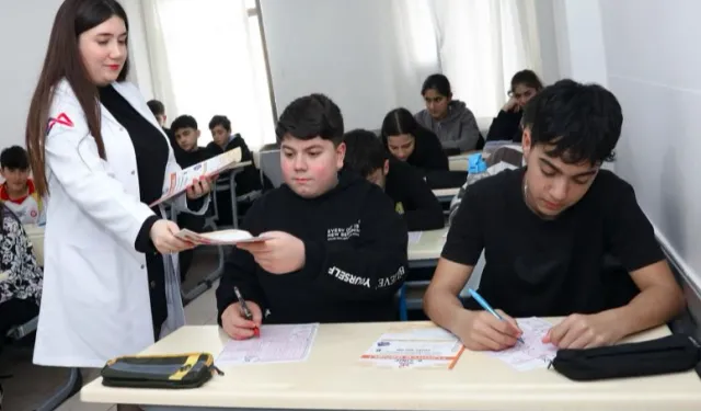 Mersin'de öğrencilere sınav yolunda büyük destek