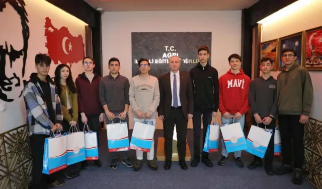 Ağrılı öğrencişler Batman'da TÜBİTAK'ta ödüllendirildi