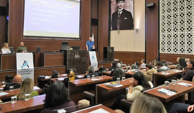 Ankara Keçiören'de belediye personeline sağlık bilinçlendirmesi