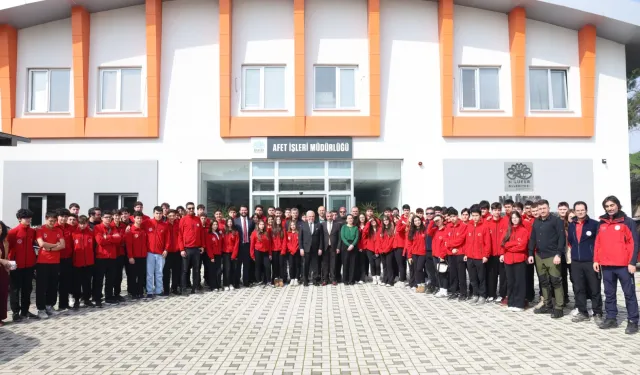 Bursa Nilüfer'de Deprem Simülasyon Merkezi 'eğitim mutfağı'na dönüştü