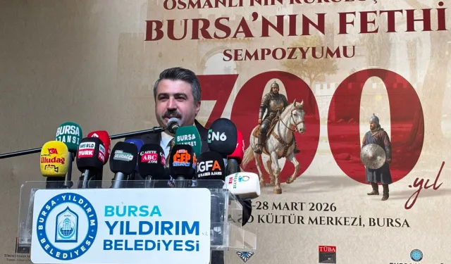 Bursa'nın fethinin 700. yılında anlamlı sempozyum... Bursa'nın tarihine ışık tutan sempozyum