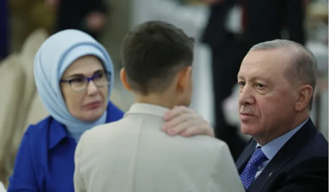 Cumhurbaşkanı Erdoğan çocuklarla iftar yaptı