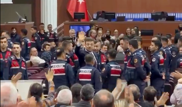 İBB Davası'nda gerginlik: Ekrem İmamoğlu'nun reddi hâkim talebi reddedildi!