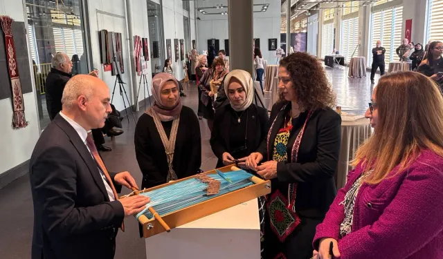 Kocaeli'de geleneksel motifler dokuma sanatıyla hayat buldu