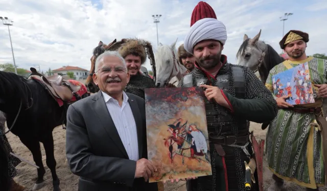 'Erciyes'in Gölgesinde Geleneksel Atlı Spor Gösterisi'ne büyük ilgi