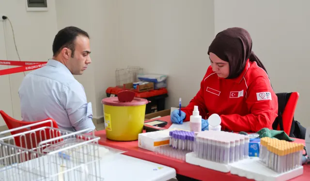 Konya Selçuklu'nun Kızılay'a desteği sürüyor