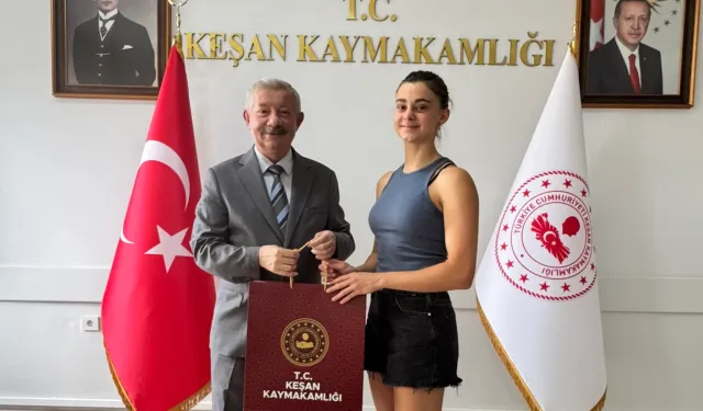 Kaymakam Mercan, LGS Türkiye birincisisini makamında ağırladı