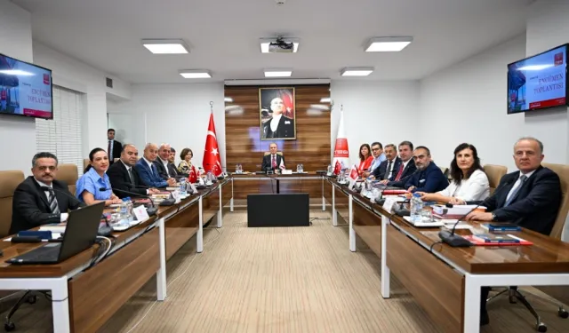 TBB'den belediyelere 122 yeni hizmet aracı