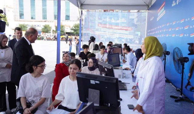 İBB'den Üniversite adaylarına Tercih Dayanışma ve Rehberlik Merkezi