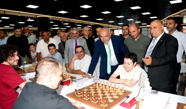 Malatya'da Altın Kayısı Satranç Turnuvası...