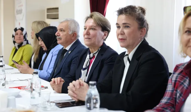 Ankara Keçiören'de 'değerlerimiz' konuşuldu