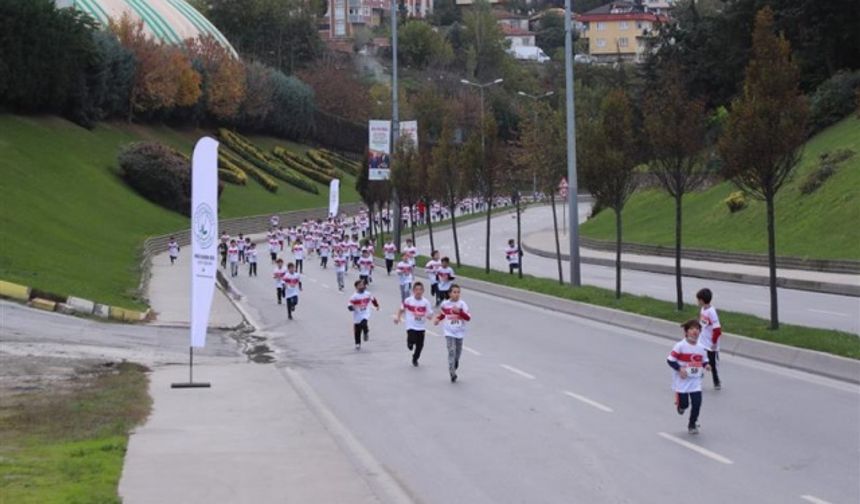 Gaziosmanpaşa'da Cumhuriyet Koşusu Büyük Heyecan oluşturdu