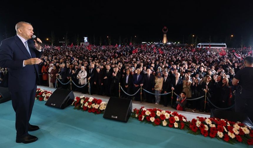 Erdoğan: Kimse kaybetmedi, 85 milyon kazanmıştır