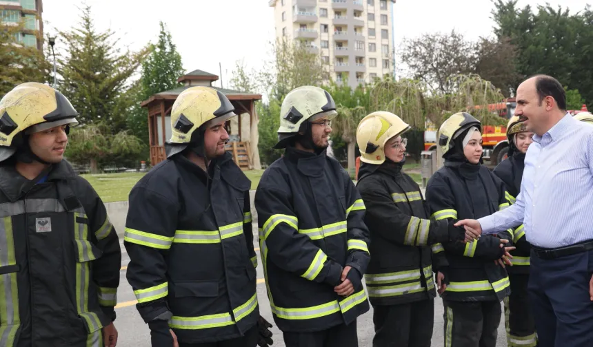 Üniversite öğrencilerine “Gönüllü İtfaiyecilik” eğitimi...