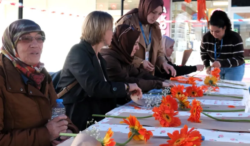 Kocaeli'den kadına şiddete turuncu farkındalık