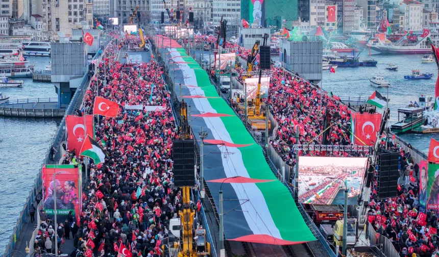 İstanbul Filistin için tek yürek oldu