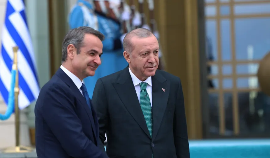 Yunanistan Başbakanı Miçotakis Külliye'de