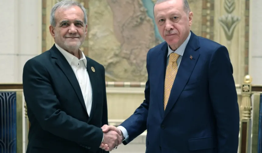 Cumhurbaşkanı Erdoğan, İranlı mevkidaşıyla görüştü