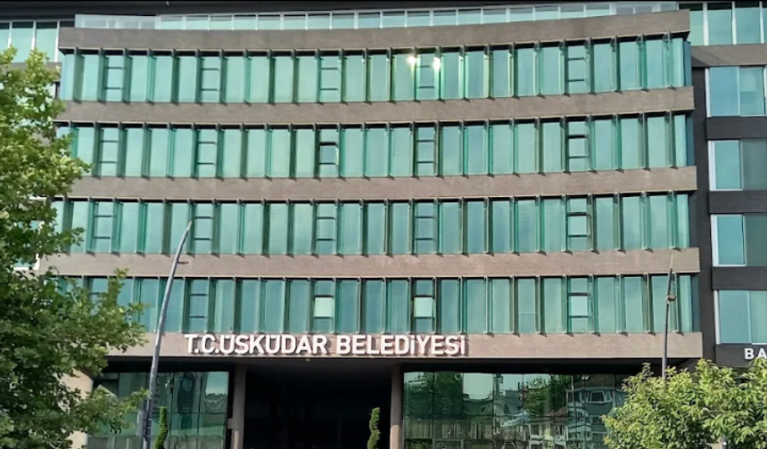 CHP’li Üsküdar Belediyesi’ne sabah saatlerinde operasyon: 20 gözaltı!