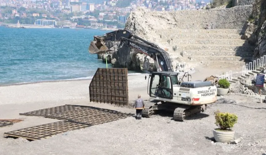 Zonguldak'ta Kızlar Plajı yaz sezonuna hazırlanıyor