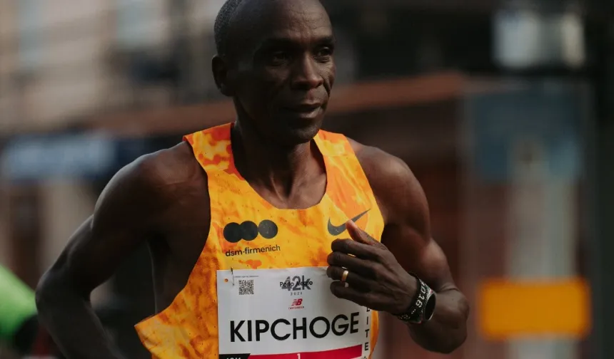 Eliud Kipchoge'nin katkılarıyla geliştirilen HUAWEI WATCH GT Runner 2 Brezilya'da koşucularla buluşuyor