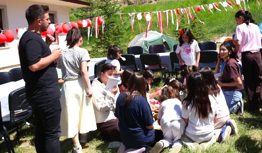 Erzurum'da çocuklar ve gençler için dijital detoks kampı düzenlendi
