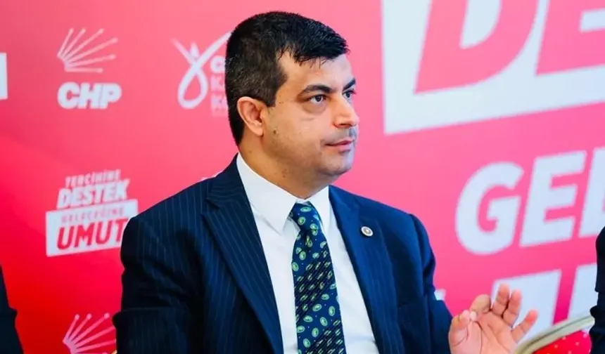 CHP'de İzmir ve Cemil Tugay polemiği büyüyor... Deniz Demir'den Özgür Özel'e: İzmir halkından özür dile!