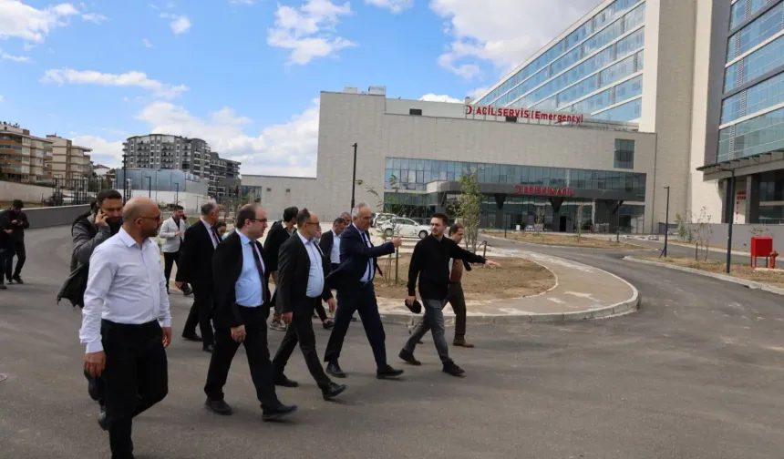 Sağlık yatırımlarında Bursa mesaisi... Ali Osman Sönmez Hastanesi'nde açılış hazırlığı