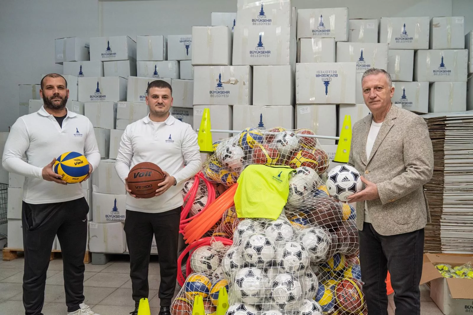 İzmir Büyükşehir'den amatör spora 36 milyon TL'lik destek